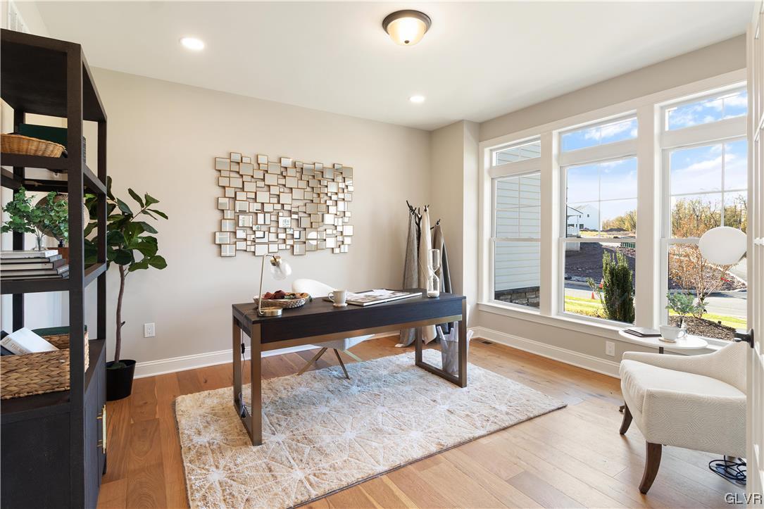 2805 Merion Drive 40