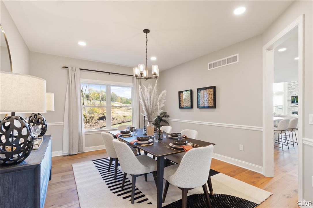2805 Merion Drive 40