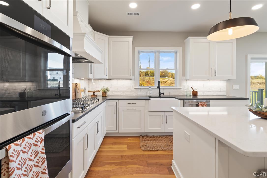 2805 Merion Drive 40