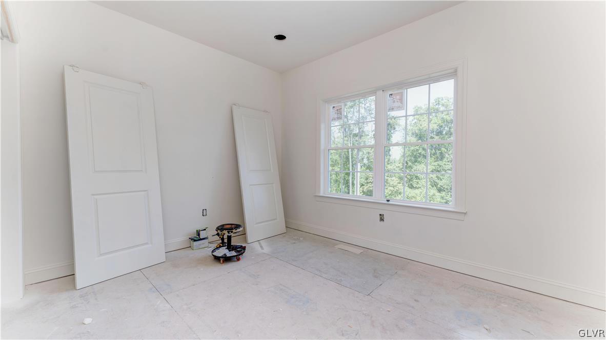 2605 Stonewall Drive 73