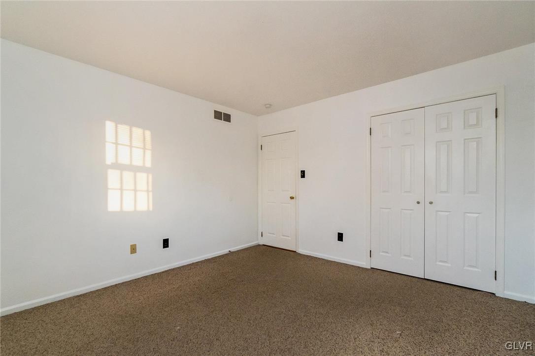 4589 Hedgerow Drive