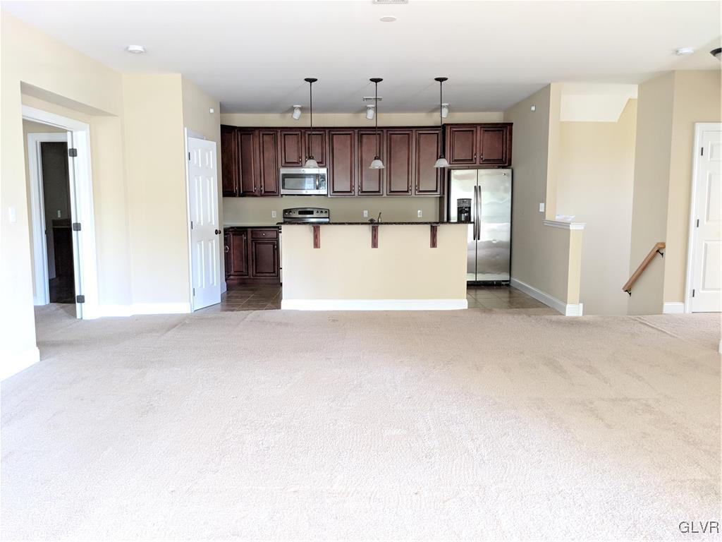 1140 Meadow Lark Way