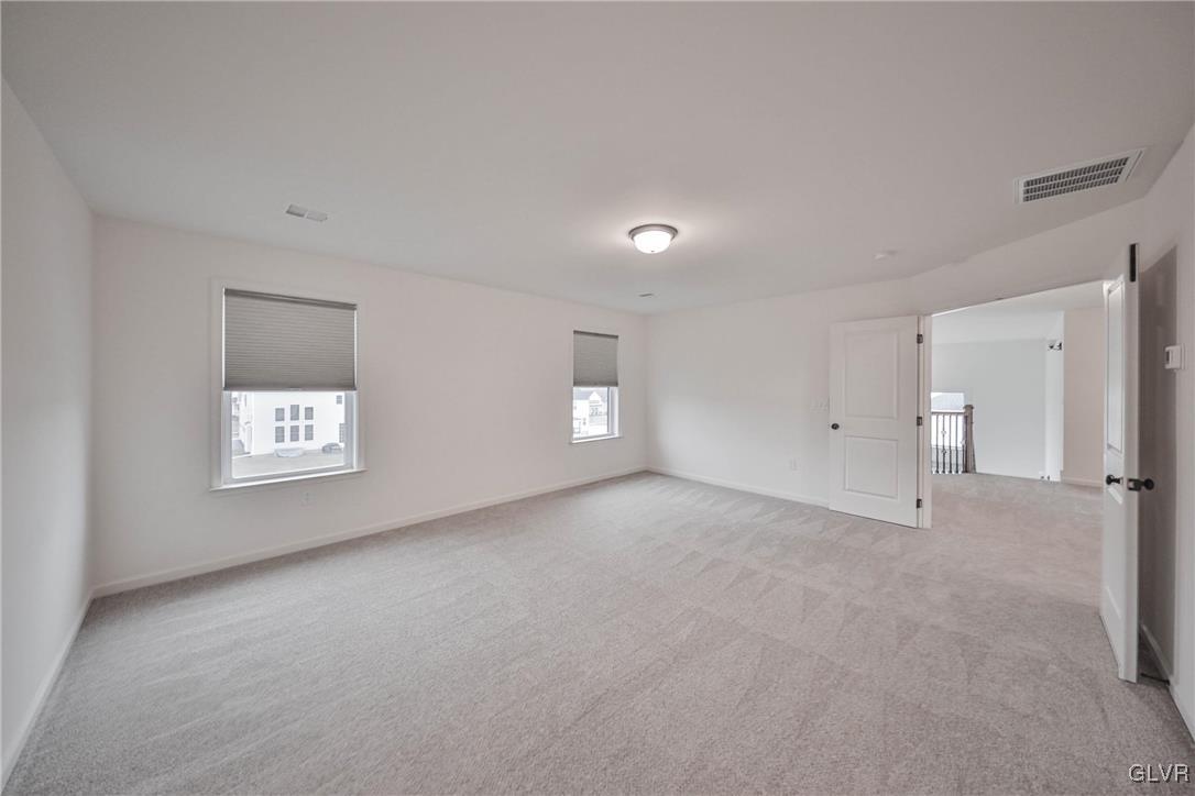 2810 Hawk Valley Court