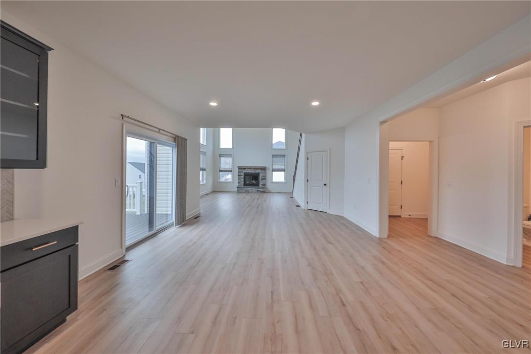 2810 Hawk Valley Court
