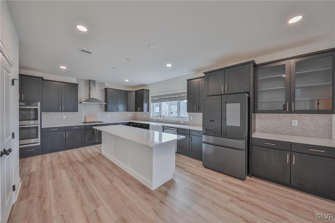 2810 Hawk Valley Court
