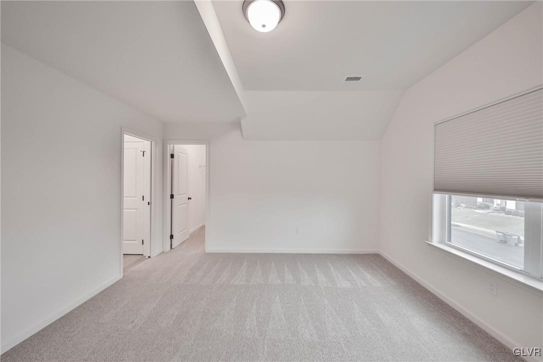 2810 Hawk Valley Court