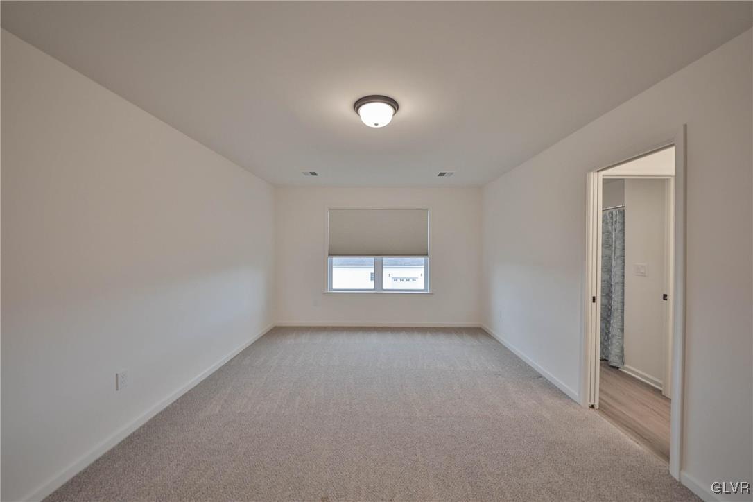 2810 Hawk Valley Court