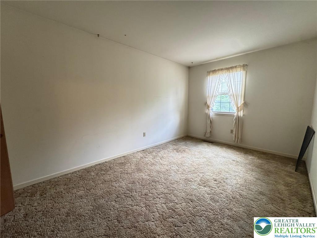 2027 Orchard Drive