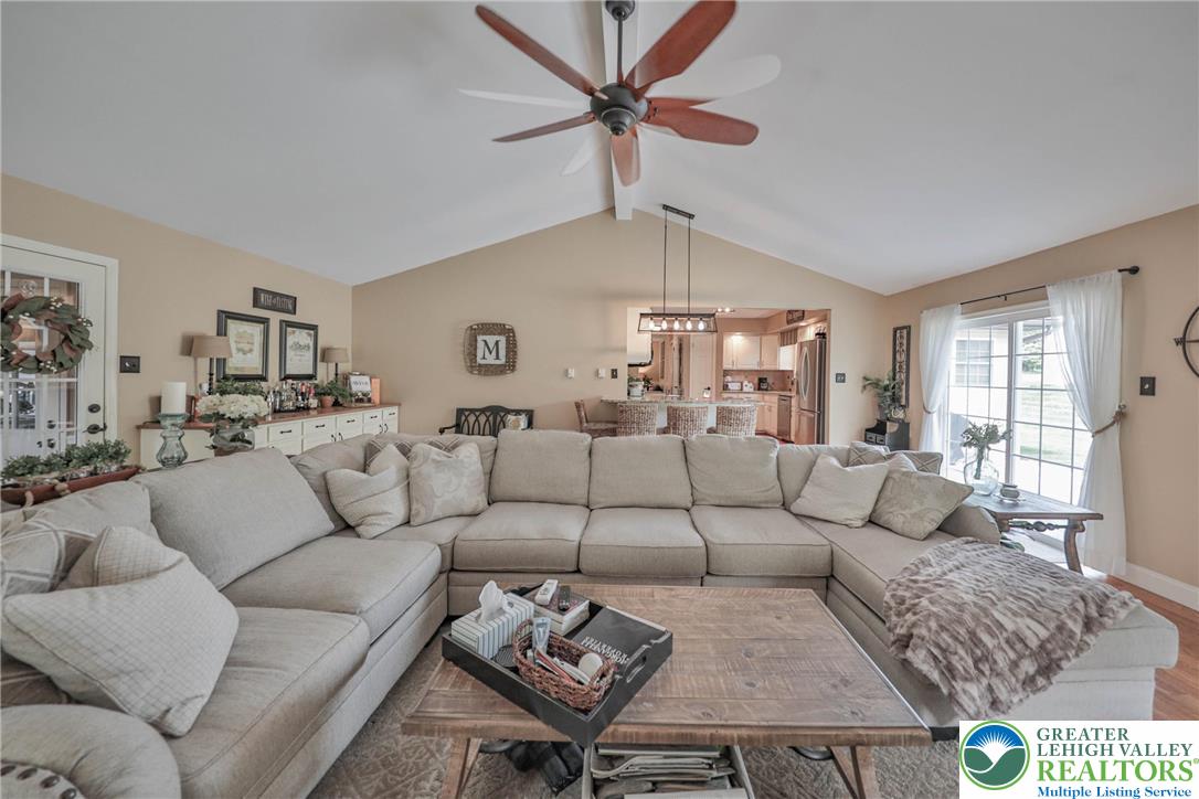 106 Fernwood Drive