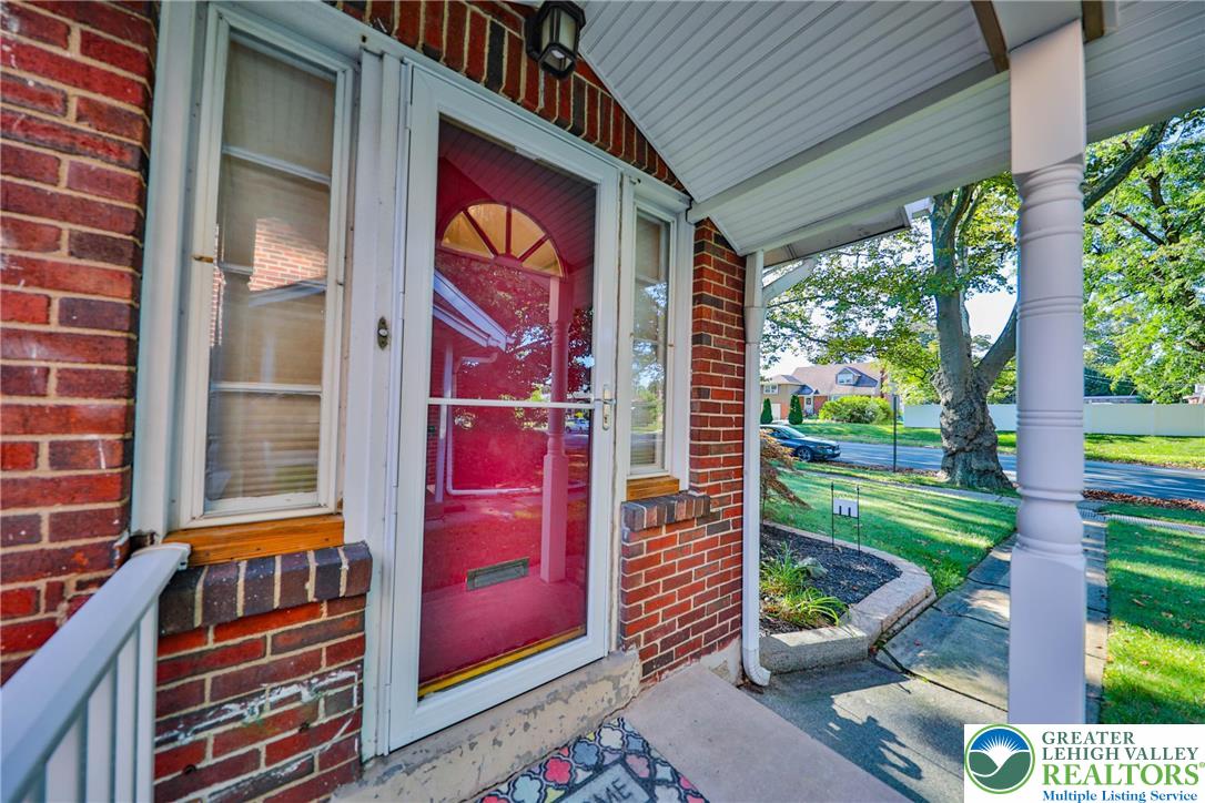1428 West Union Boulevard