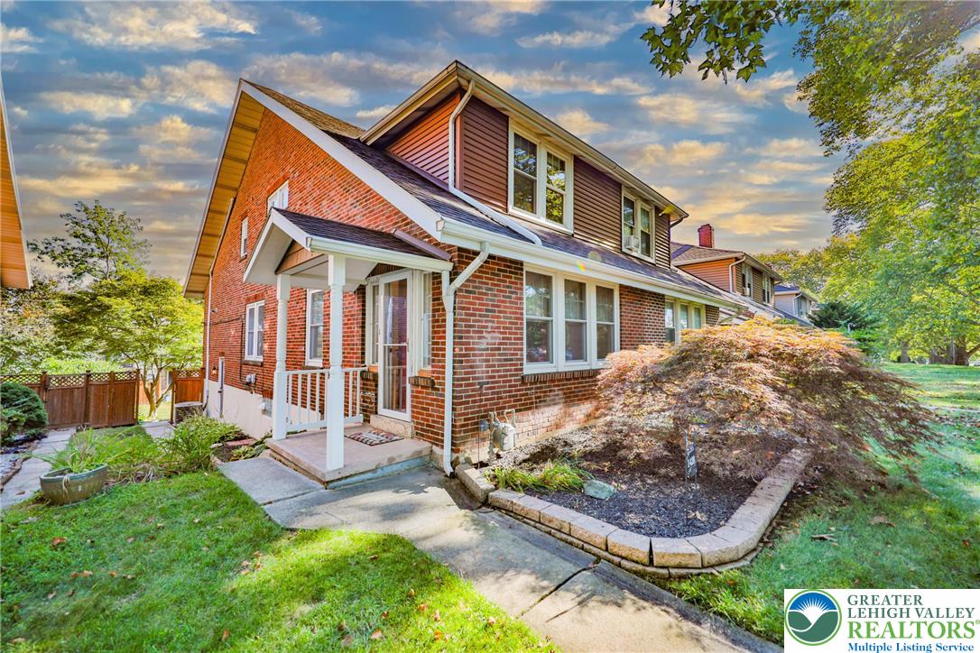 1428 West Union Boulevard