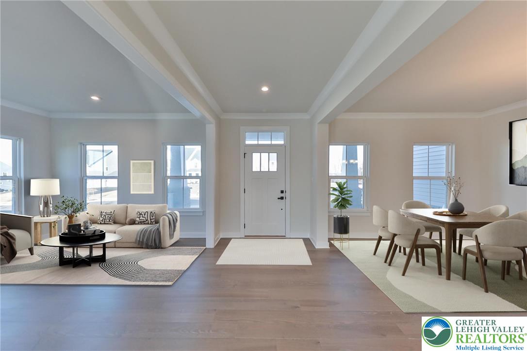 2890 Hawk Valley Court