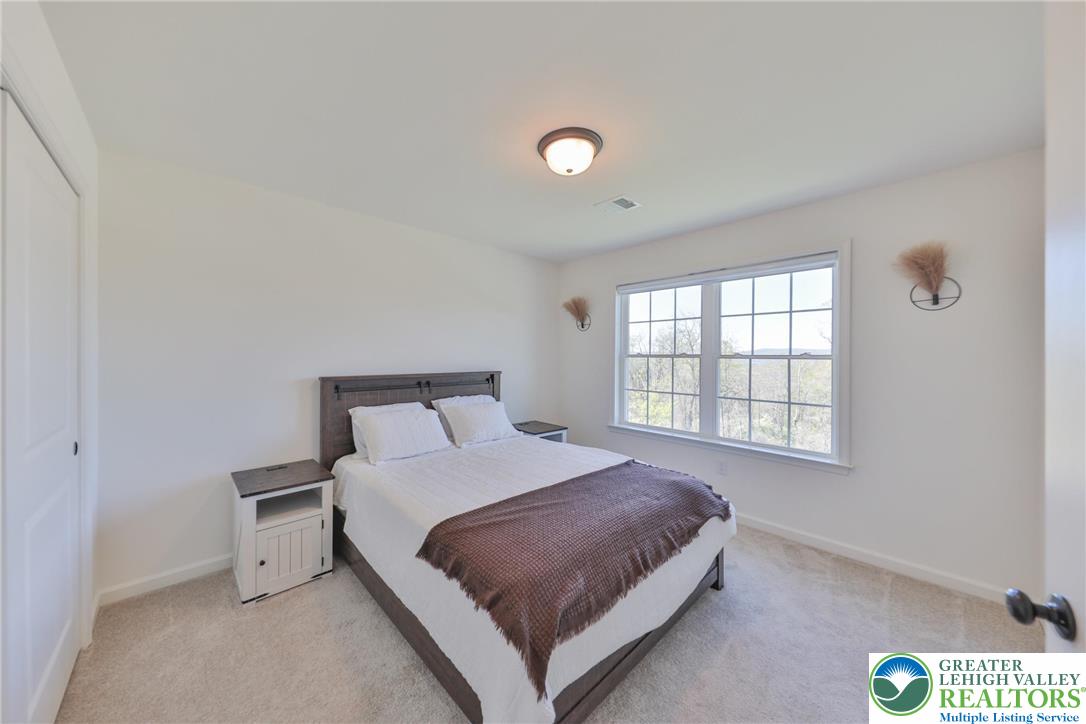 2595 Stonewall Drive