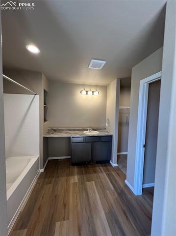 1729 Sandtoft Heights