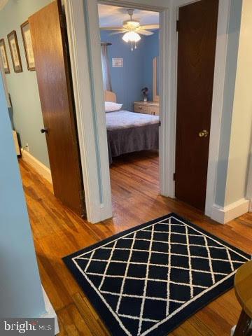 305 E LEAMING AVENUE