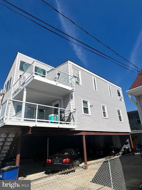 305 E LEAMING AVENUE