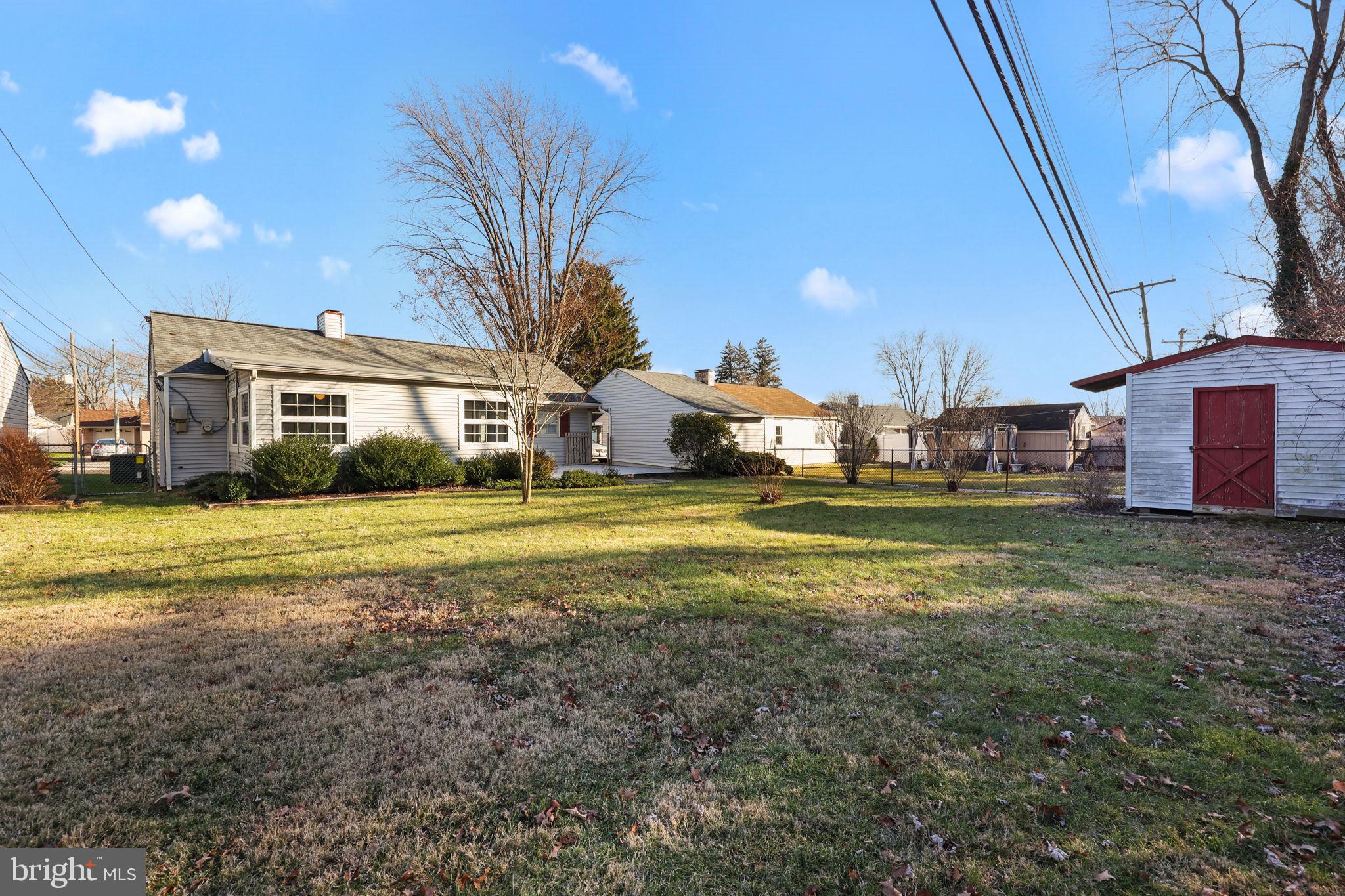 215 COLLINGSWOOD ROAD