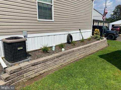 2304 BROWNSVILLE ROAD B-20 SPRUCE DR.