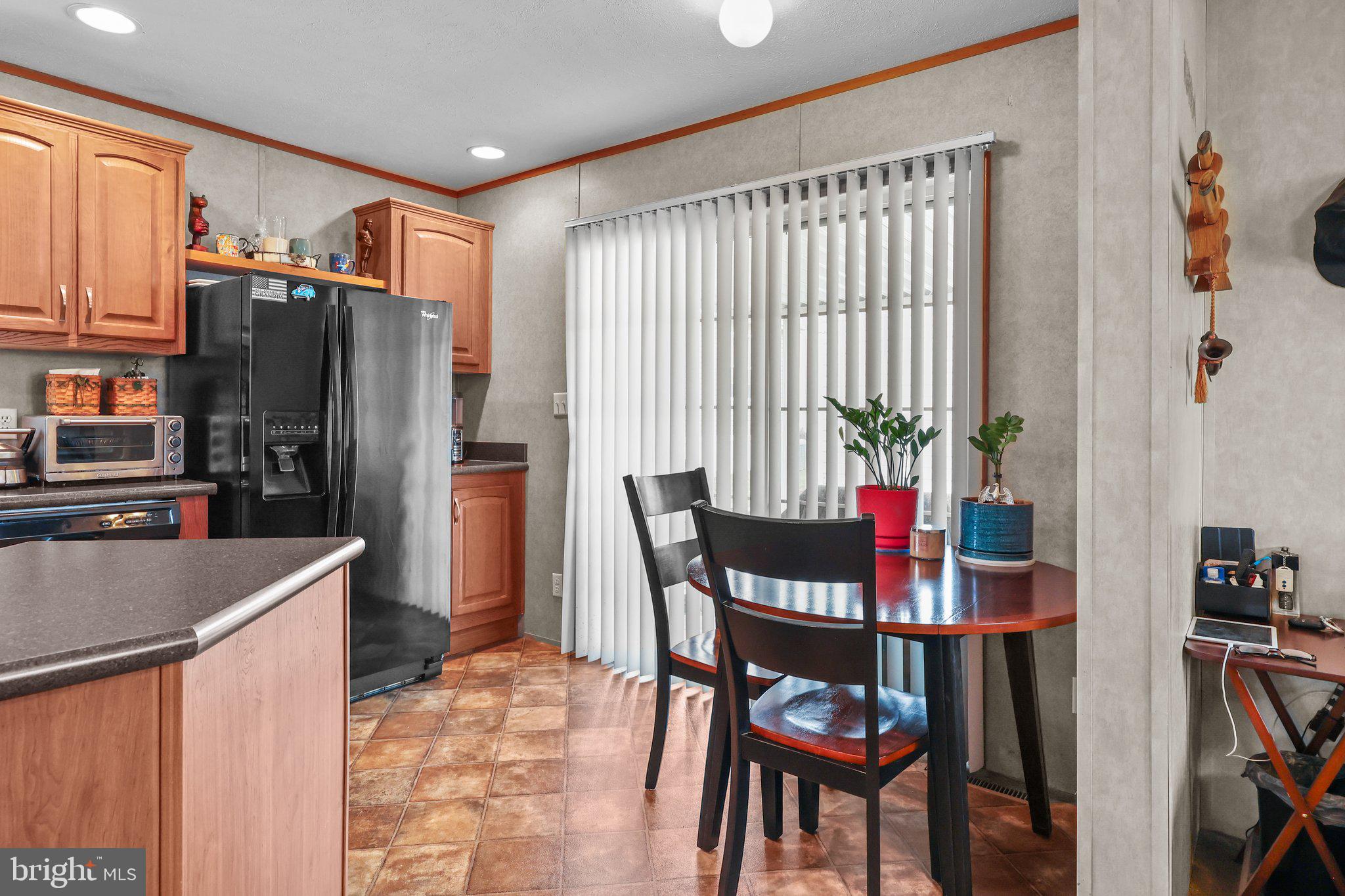 2304 BROWNSVILLE ROAD B-20 SPRUCE DR.