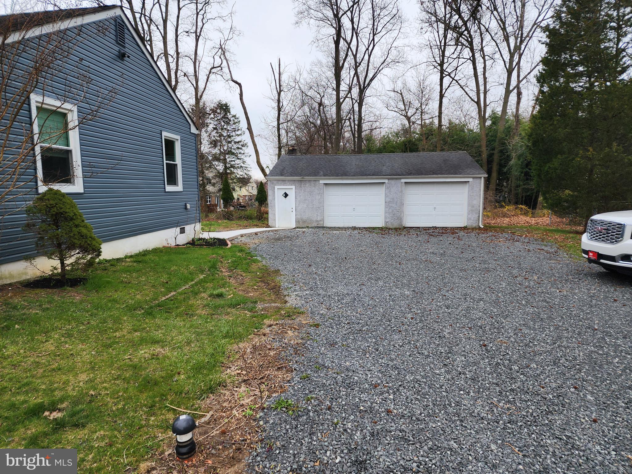 5111 BENSALEM BOULEVARD