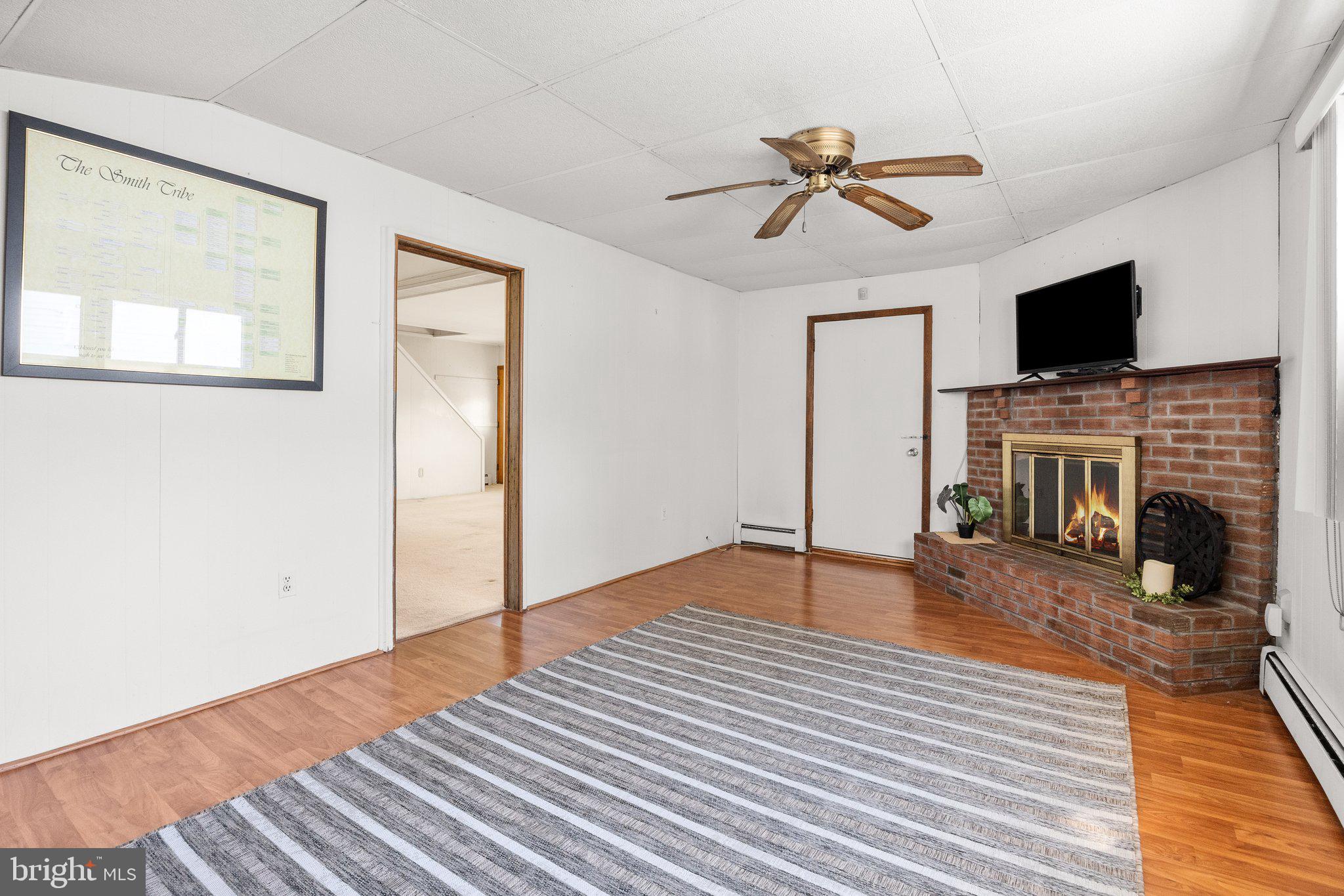 27 PLUMTREE ROAD