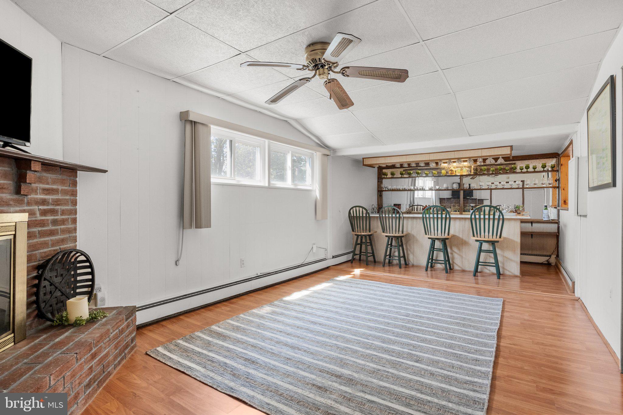 27 PLUMTREE ROAD