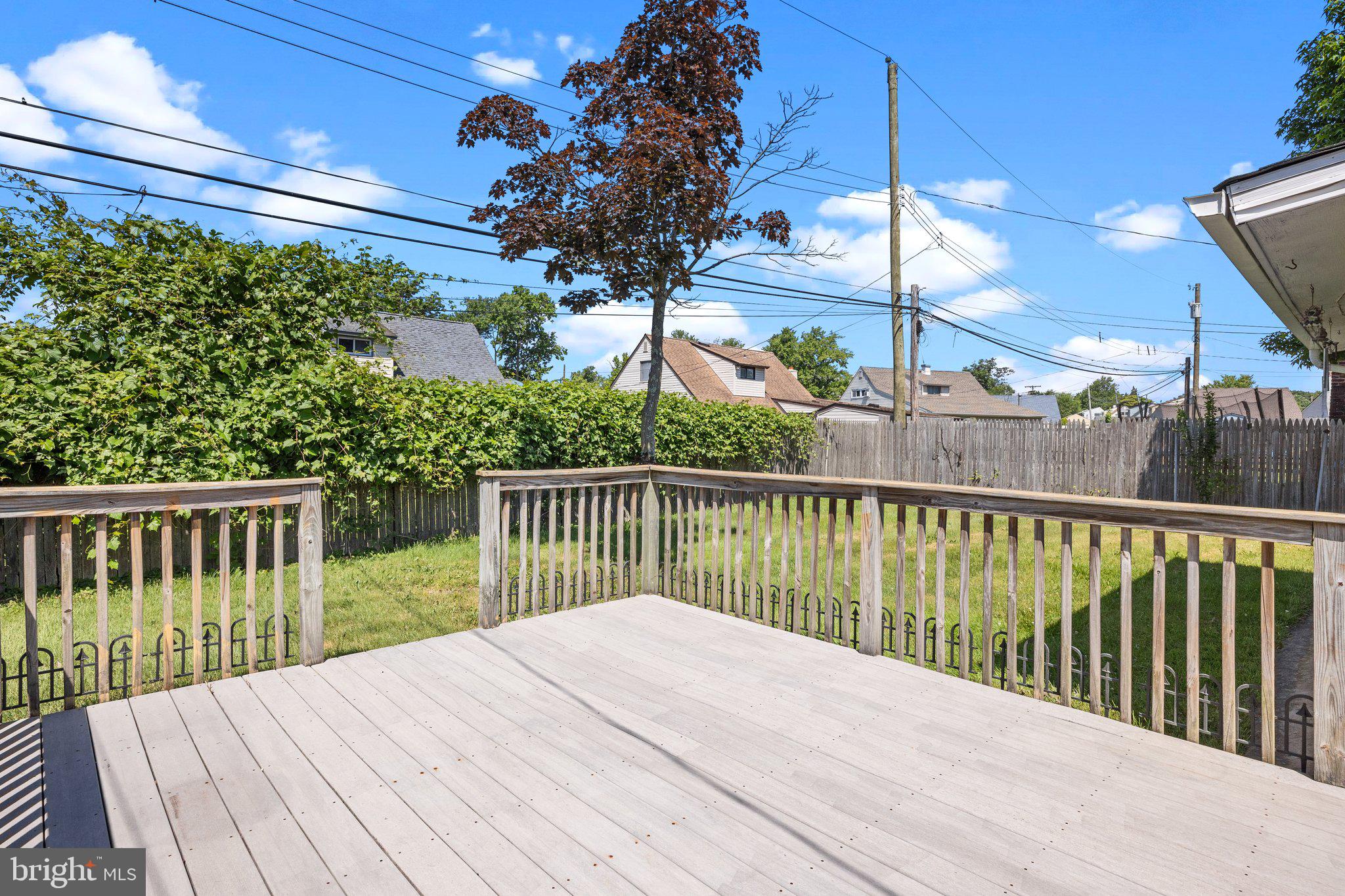 27 PLUMTREE ROAD