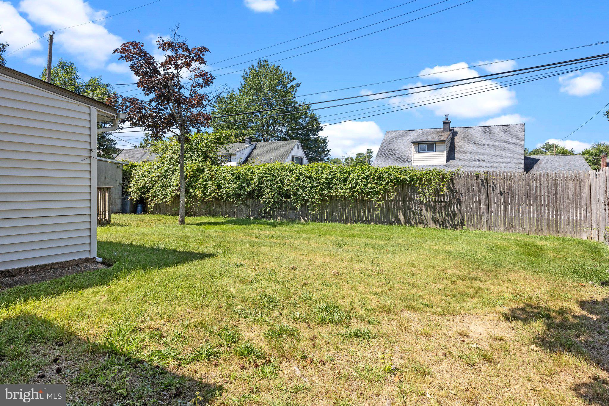 27 PLUMTREE ROAD