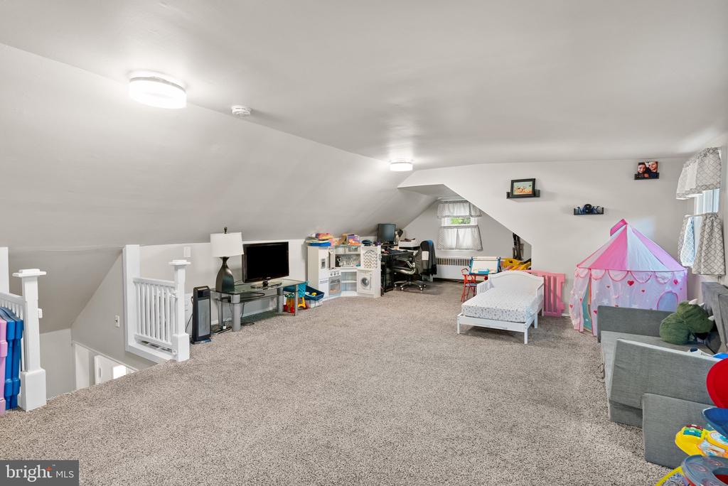 5073 BENSALEM BOULEVARD