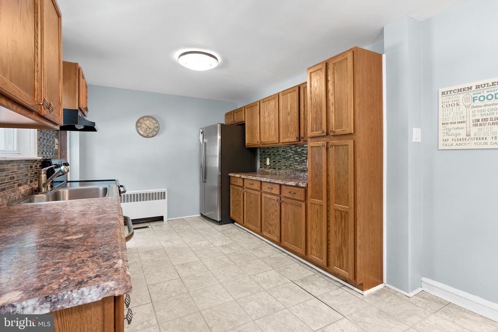 5073 BENSALEM BOULEVARD