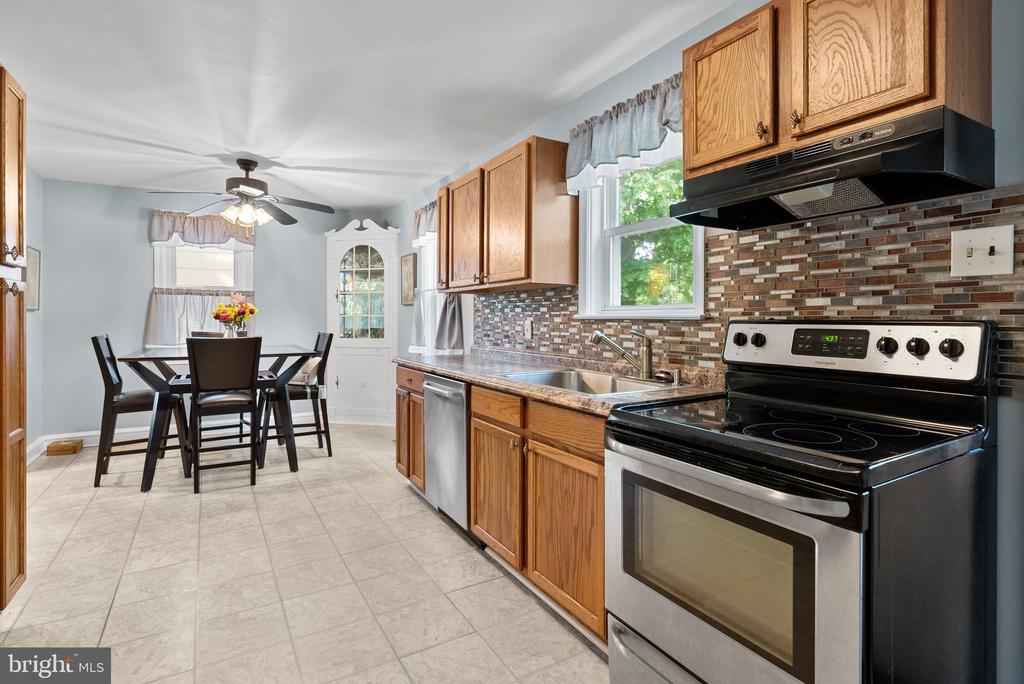 5073 BENSALEM BOULEVARD