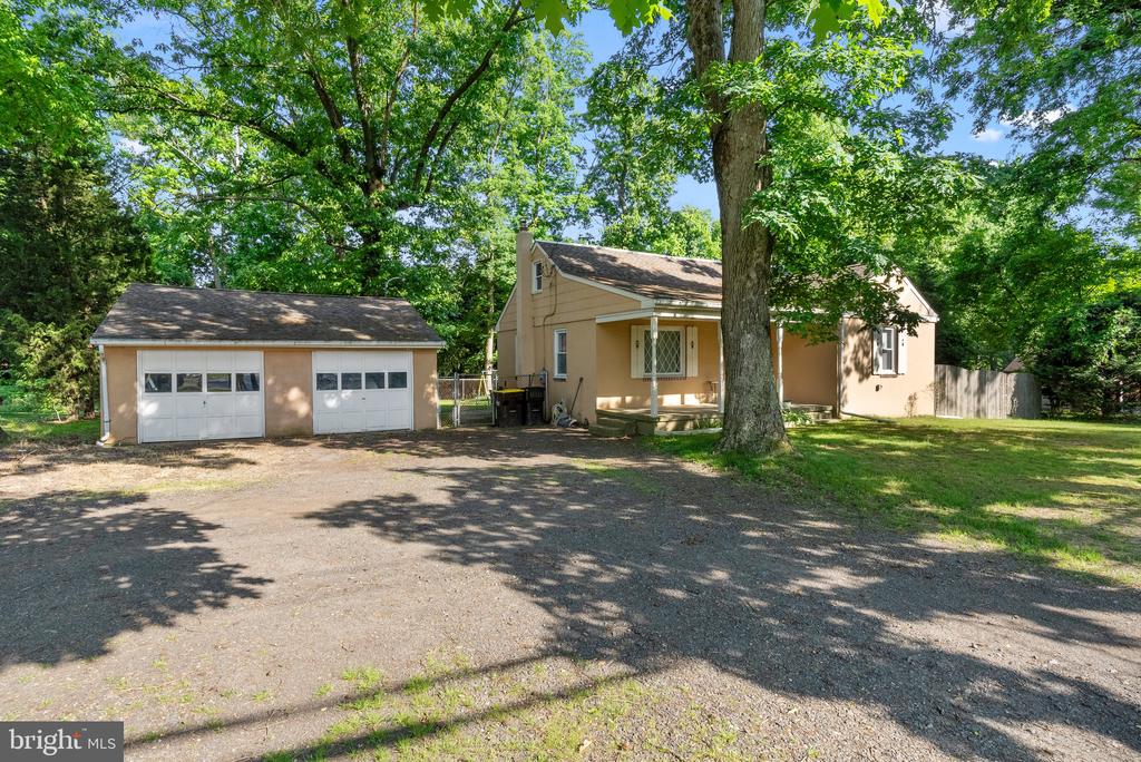 5073 BENSALEM BOULEVARD