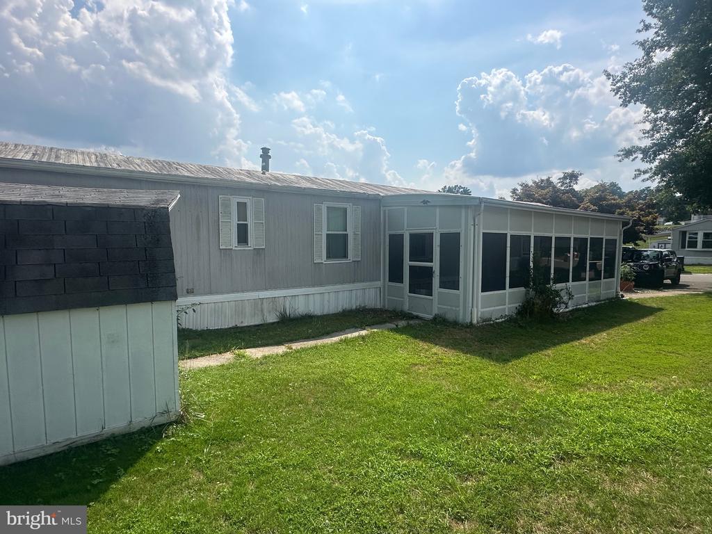 2304 BROWNSVILLE 1114 WILLOW DR