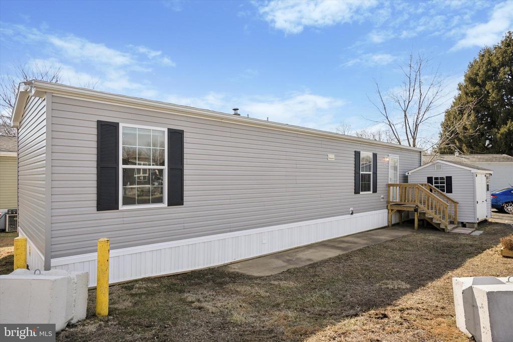 1446 GIBSON ROAD D34