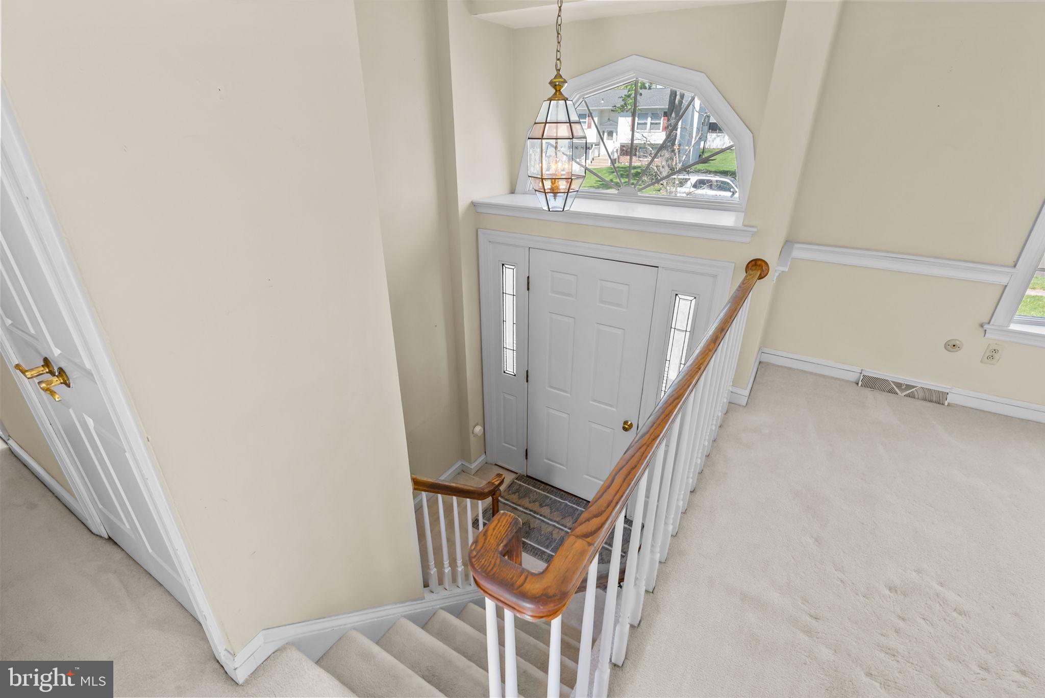1023 CAROUSEL DRIVE