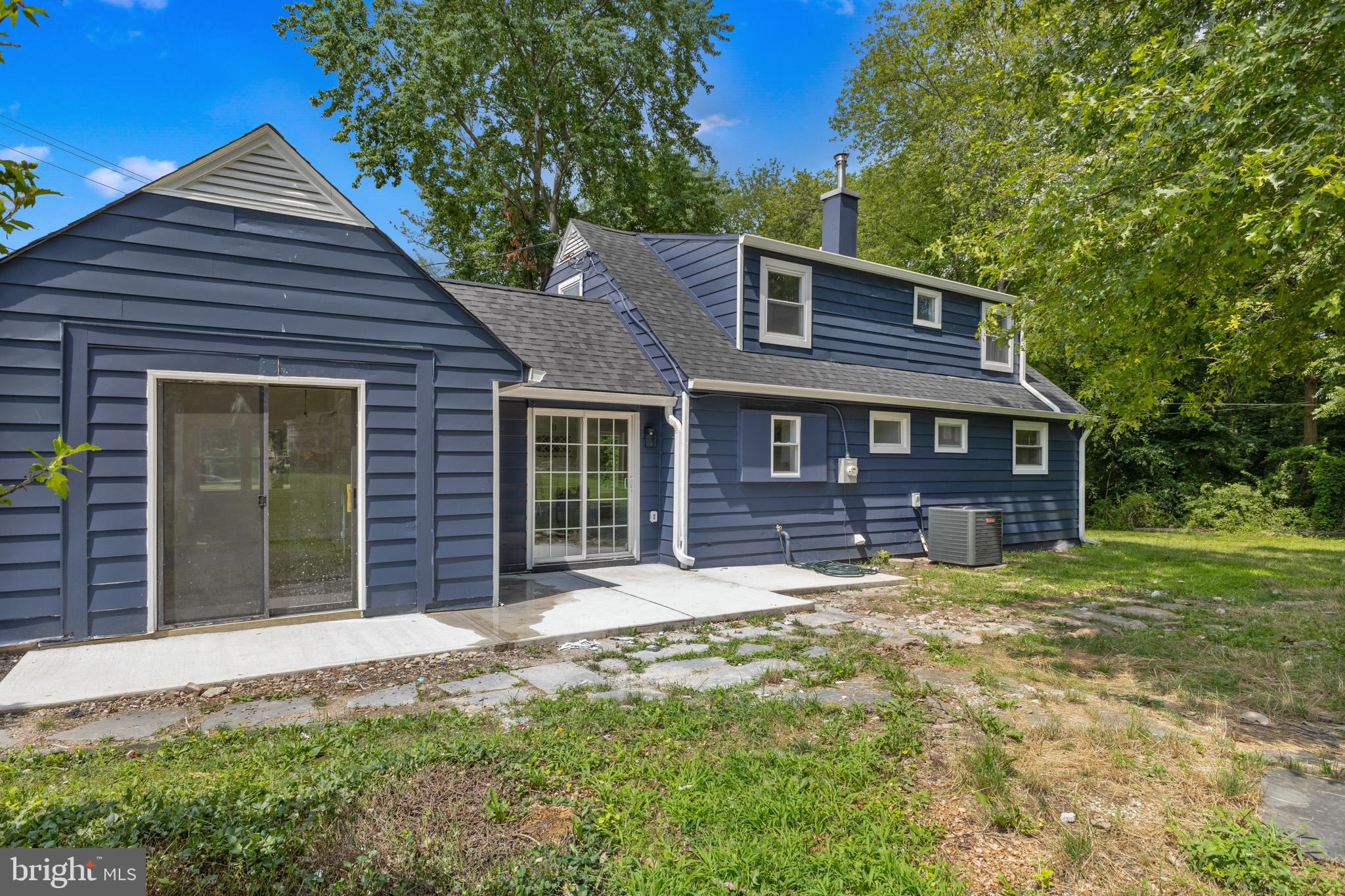 290 OXFORD VALLEY ROAD