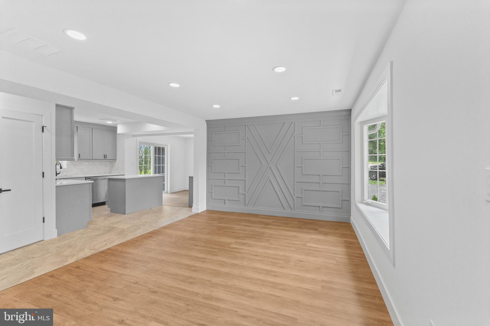 290 OXFORD VALLEY ROAD