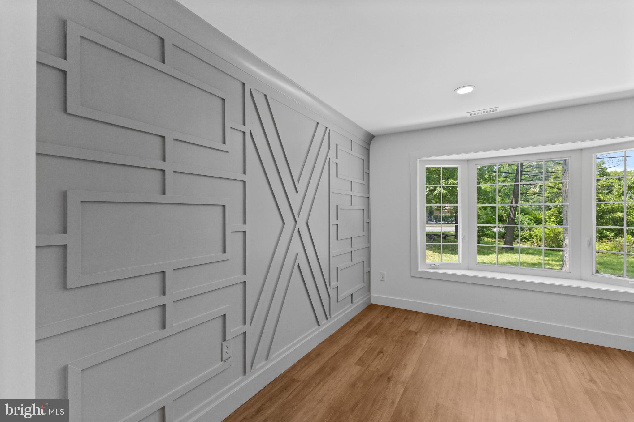 290 OXFORD VALLEY ROAD