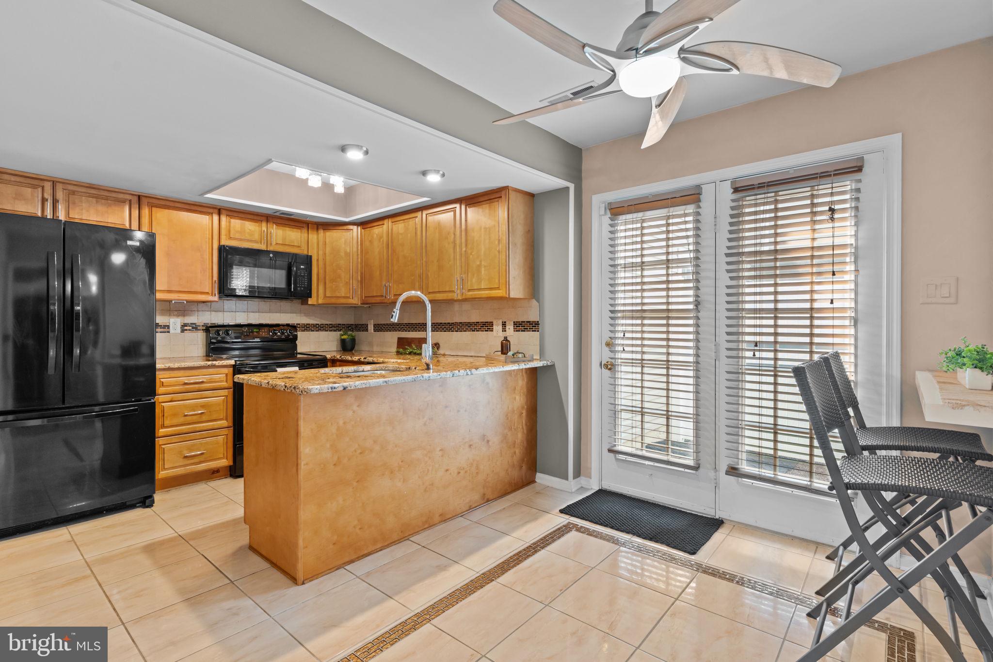 507 POTTERS COURT