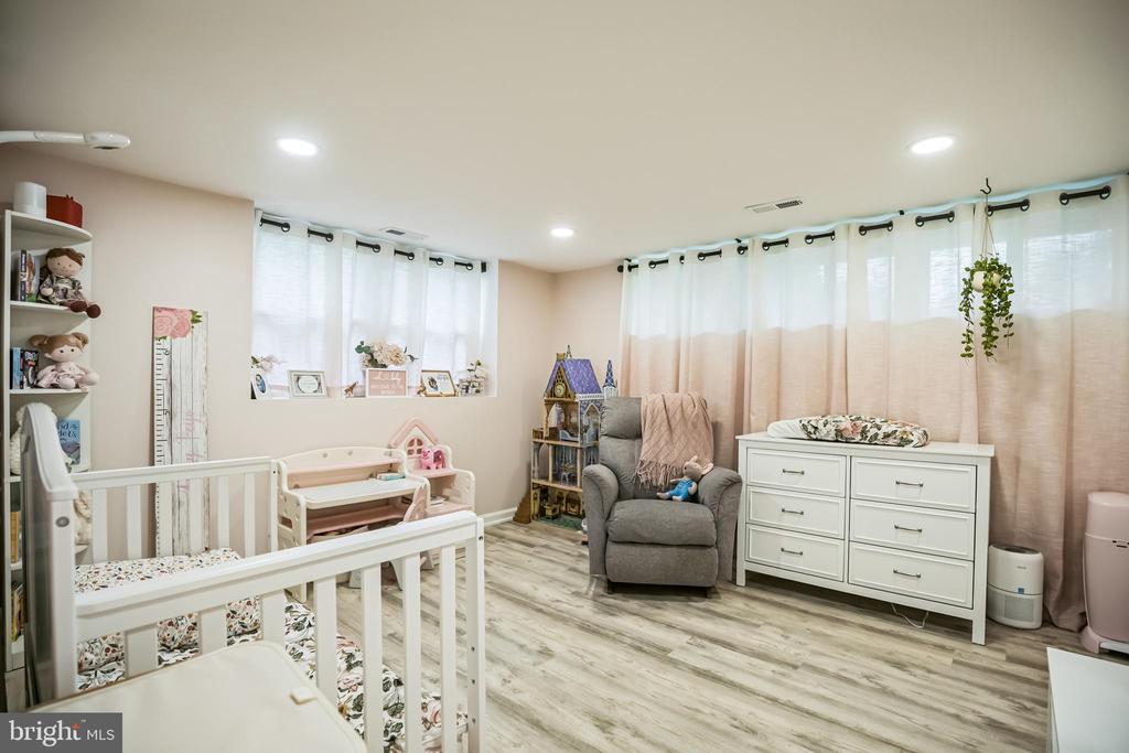 938 ASHTON ROAD