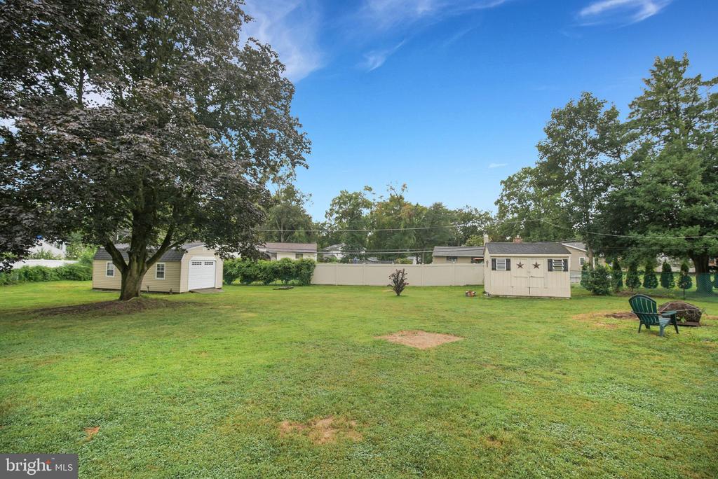 938 ASHTON ROAD