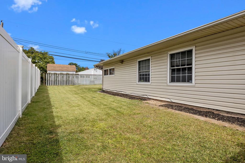 29 EMBER LANE