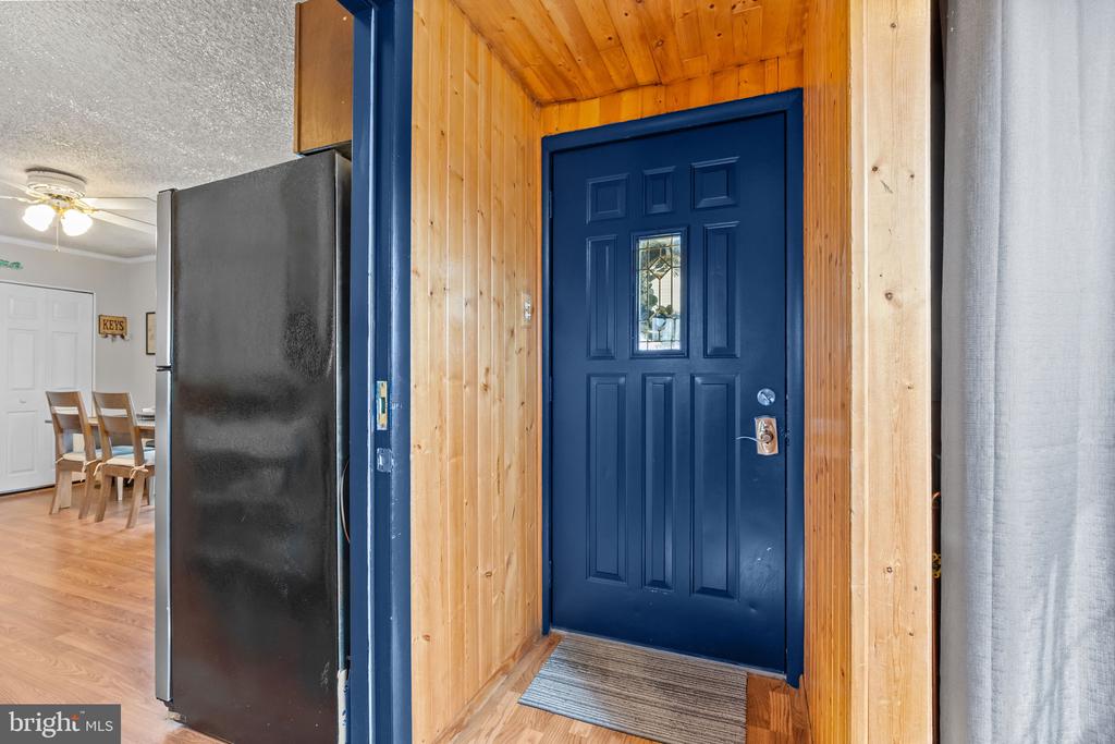 29 EMBER LANE