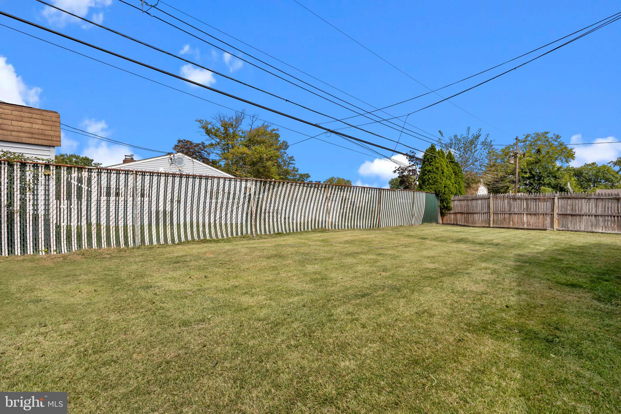 29 EMBER LANE