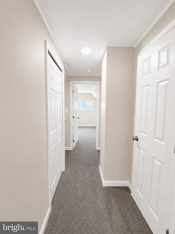 32 GREAT OAK ROAD