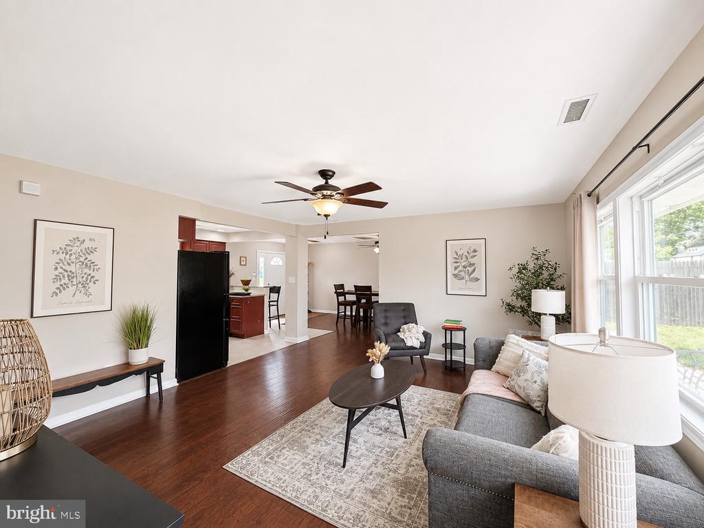 32 GREAT OAK ROAD