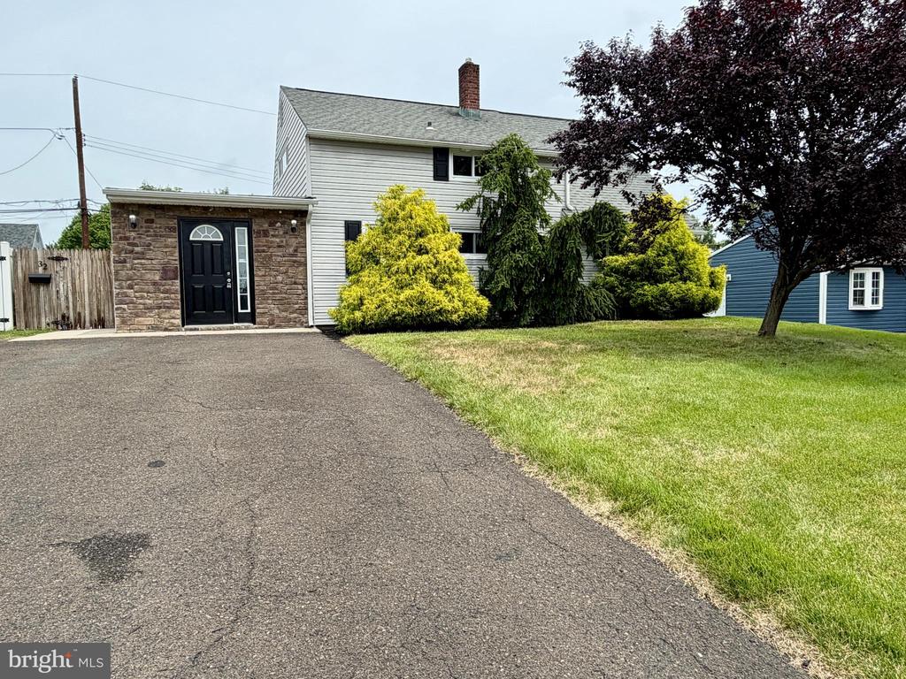 32 GREAT OAK ROAD