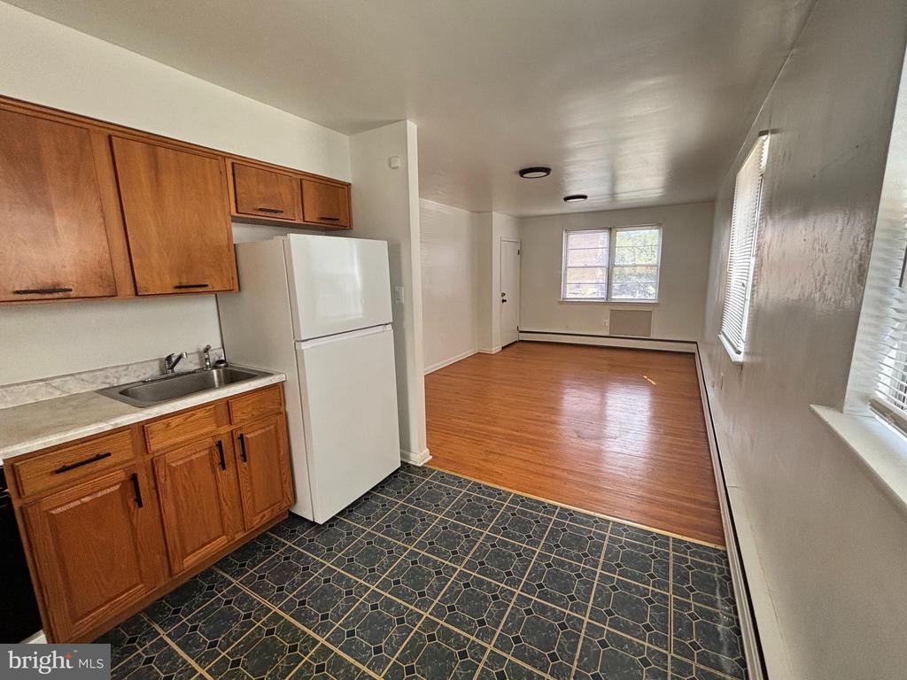 4992 MIRIAM ROAD 1