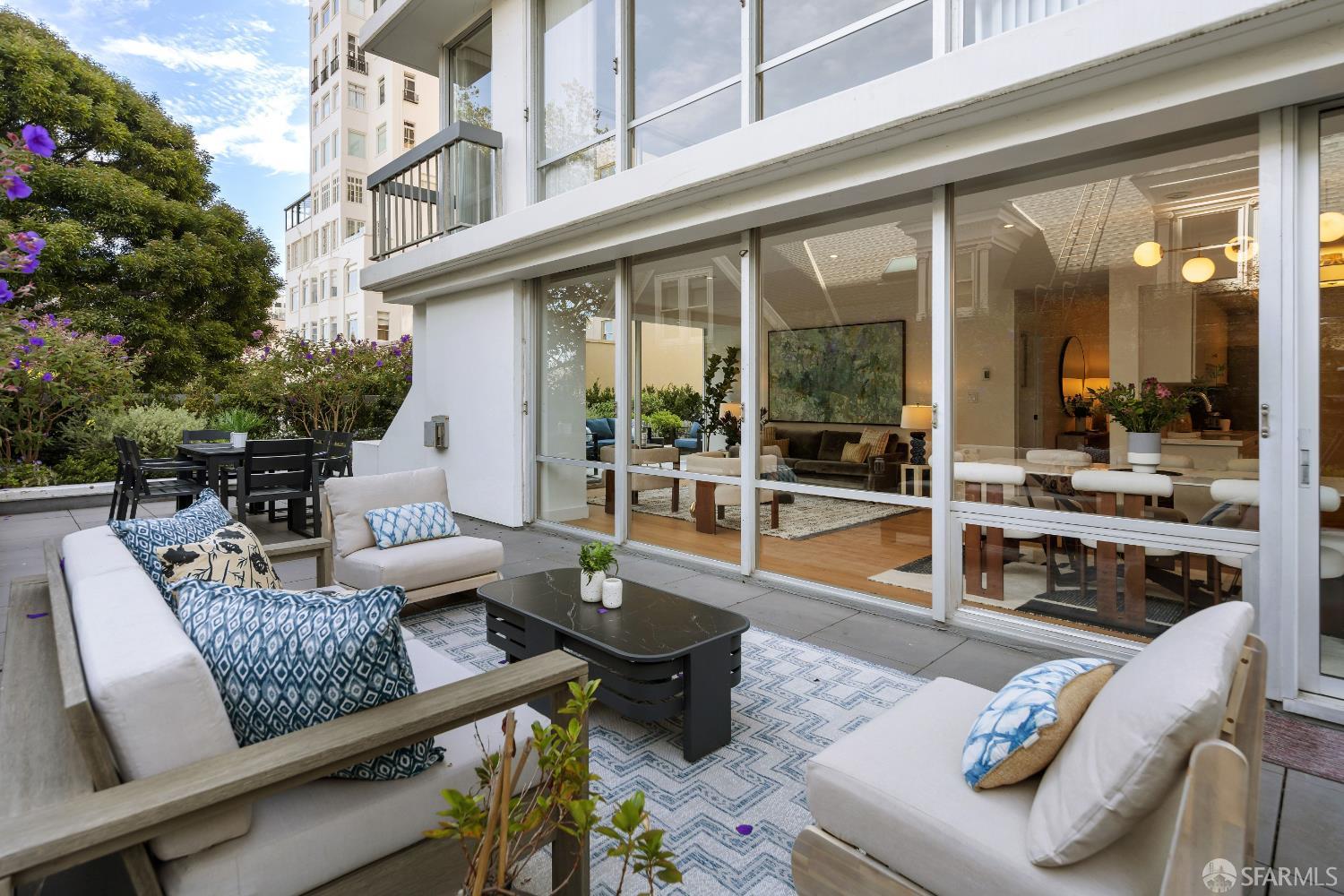 Indoor Outdoor Living at 1998 Broadway