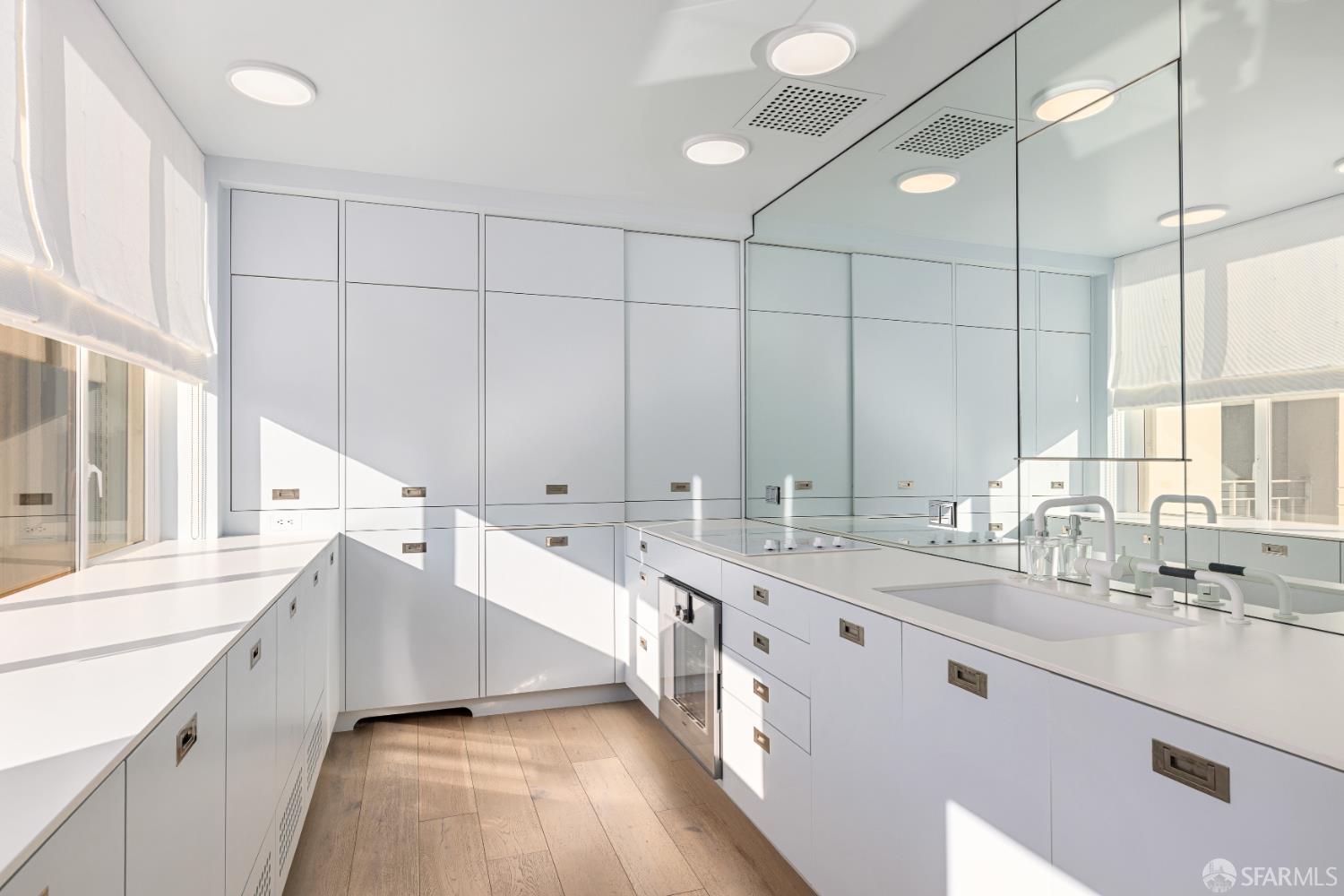 1080 Chestnut Street # 3B